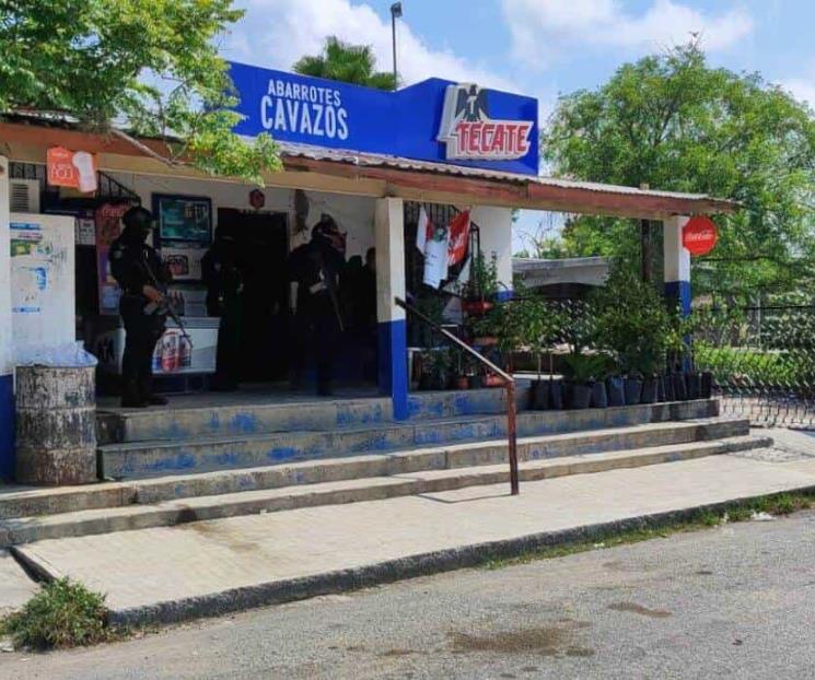 Asalta tienda con uniforme de Pemex