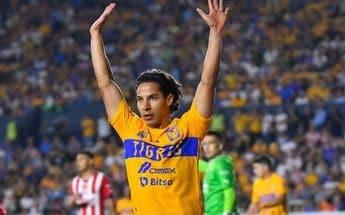 Compraría Tigres los derechos por Diego Laínez