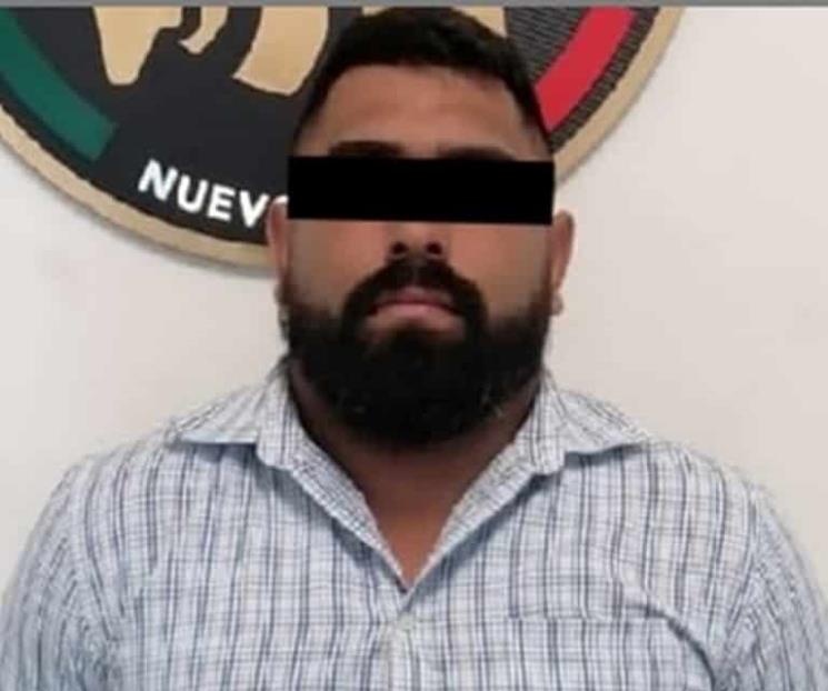 Detienen a dos colombianos