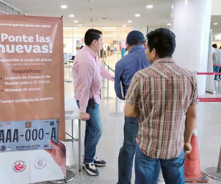 Siguen sin canjear placas el 55% de los conductores en NL