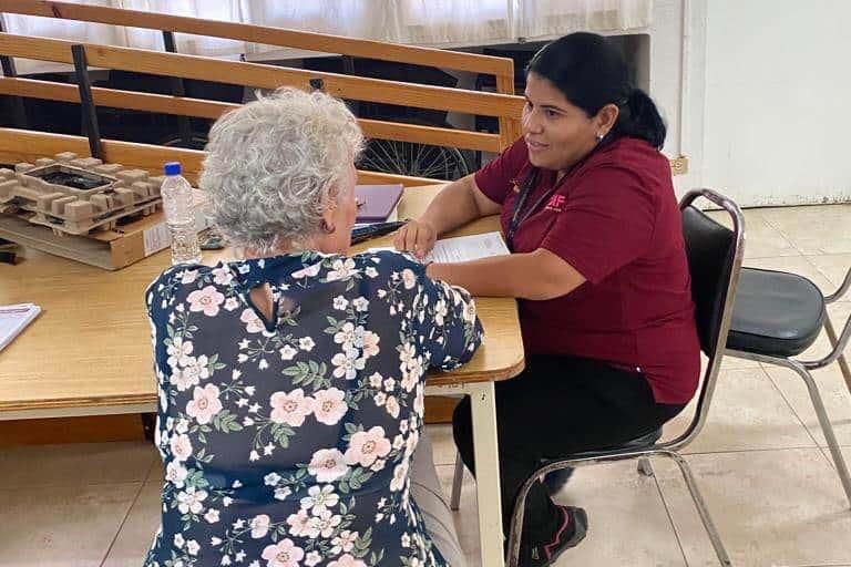 Brinda DIF atención neuropsicológica a adultos mayores