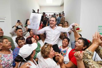 Manolo recibe constancia como gobernador electo de Coahuila