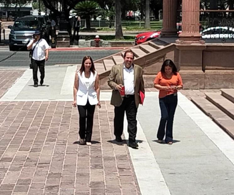 Llega PRI a la reunión de la mesa del diálogo Llega PRI a la reunión de la mesa del diálogo