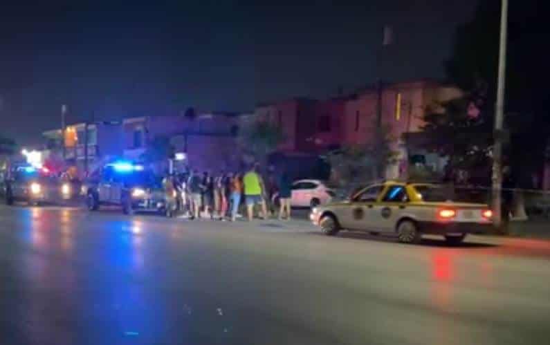 En el frente de su domicilio un hombre fue ejecutado en la Colonia Cosmópolis, la noche del sábado en el municipio de Apodaca