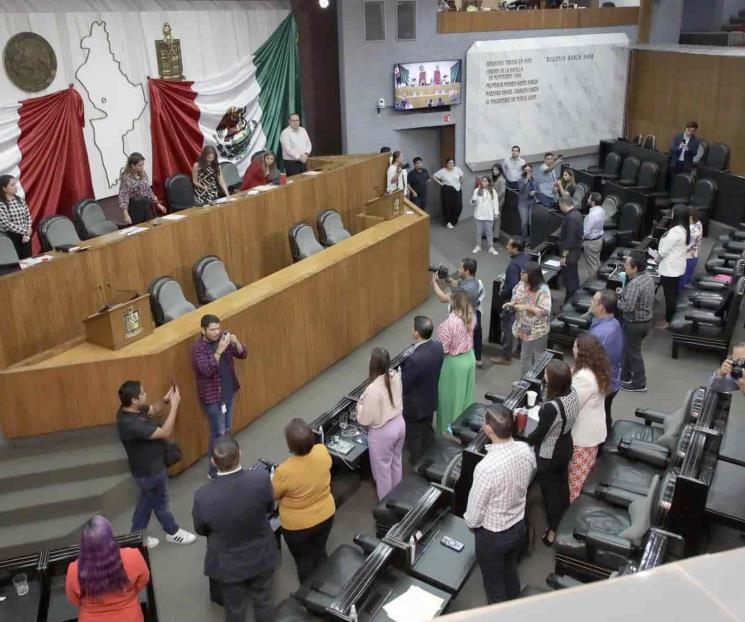 Sufre Congreso un revés más en tema de Navarro
