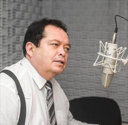 El mundo del doblaje está de luto por partida de Rubén Moya