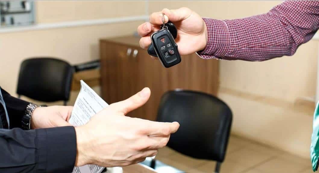 ¿A cuántos años conviene un crédito de auto?