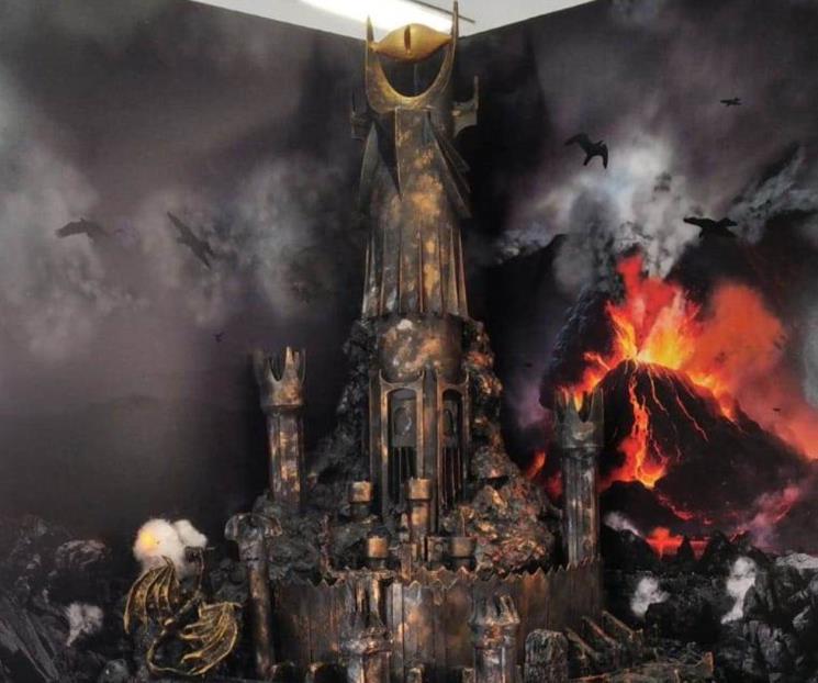 Sorprenden alumnos de FARQ UANL con maquetas de películas