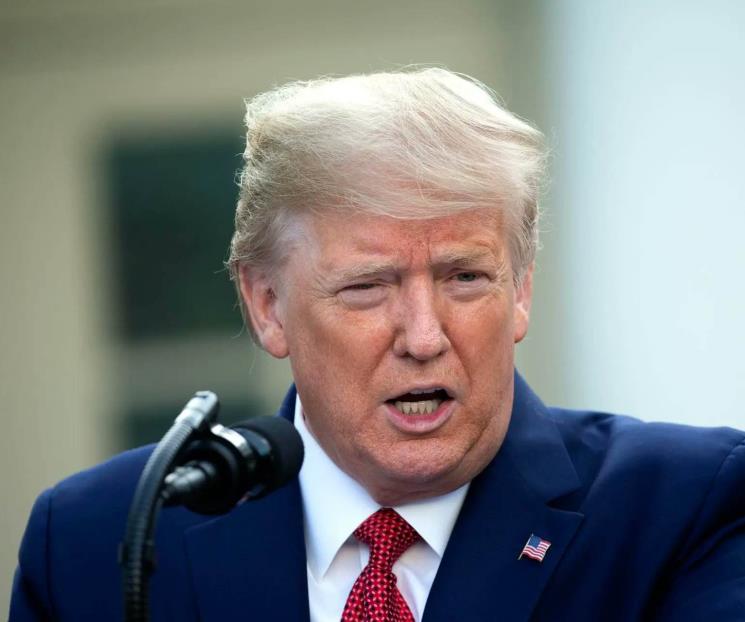 Arrestan a Trump por archivos clasificados; sale en libertad