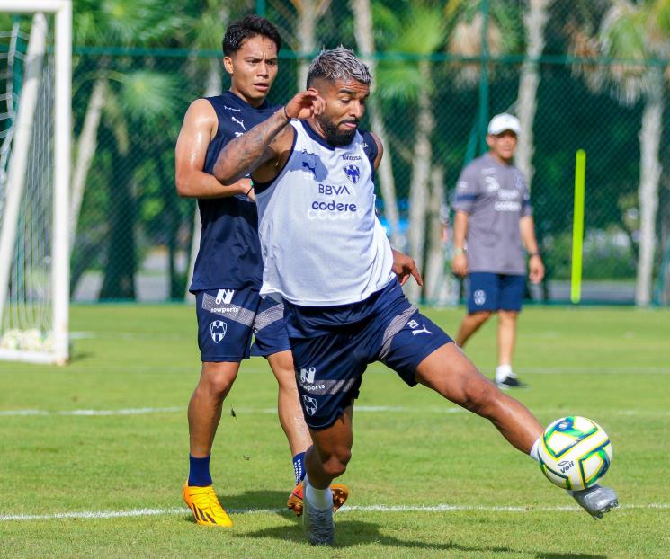 Inician Rayados pretemporada en la Riviera Maya