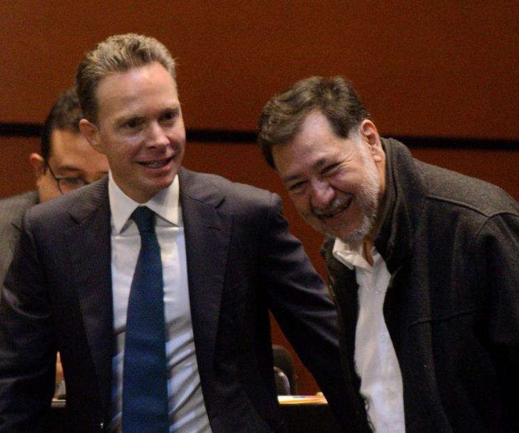 Aprueban licencias de Manuel Velasco y Fernández Noroña Aprueban licencias de Manuel Velasco y Fernández Noroña