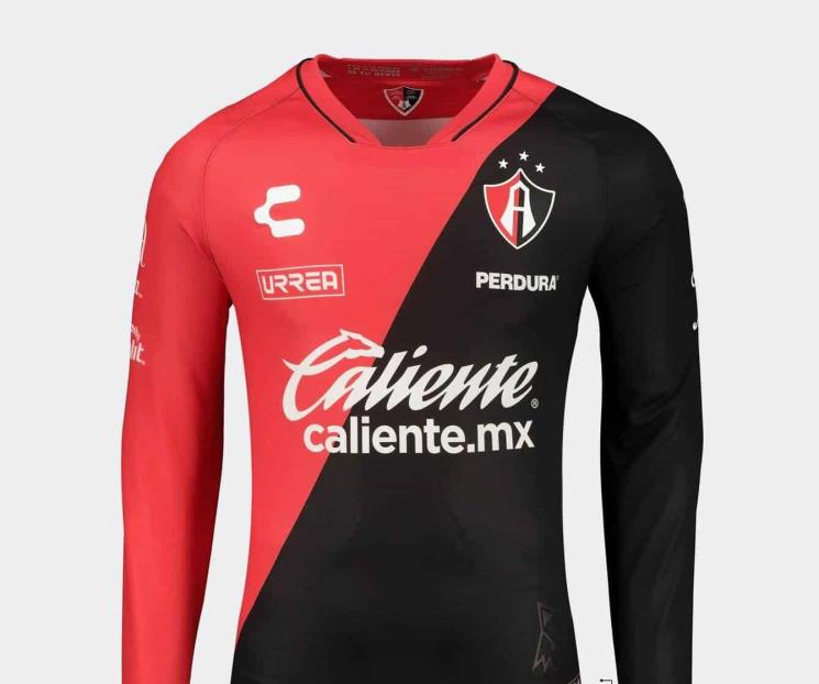 Nuevo jersey del Atlas causa polémica en redes sociales