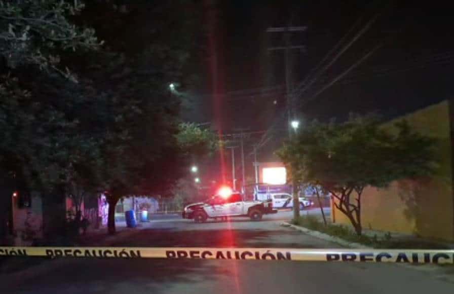 En el momento en que salía de una tienda, una mujer fue ejecutada en la Colonia Las Lomas, municipio de Benito Juárez