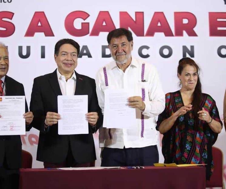 Noroña se registra como aspirante de Morena a candidatura