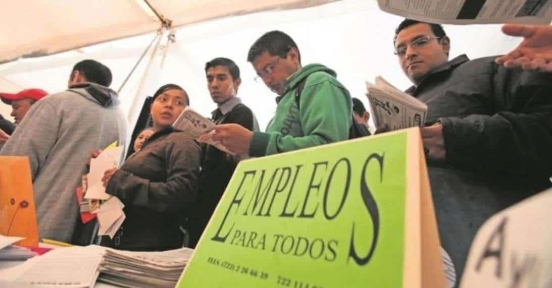 Desempleados, 230 mil padres de familia