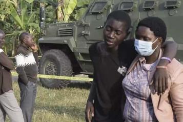 Ataque en escuela de Uganda deja 41 muertos