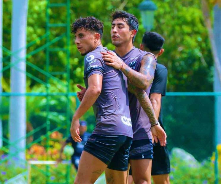 Vuelve Rayados a Monterrey tras su pretemporada
