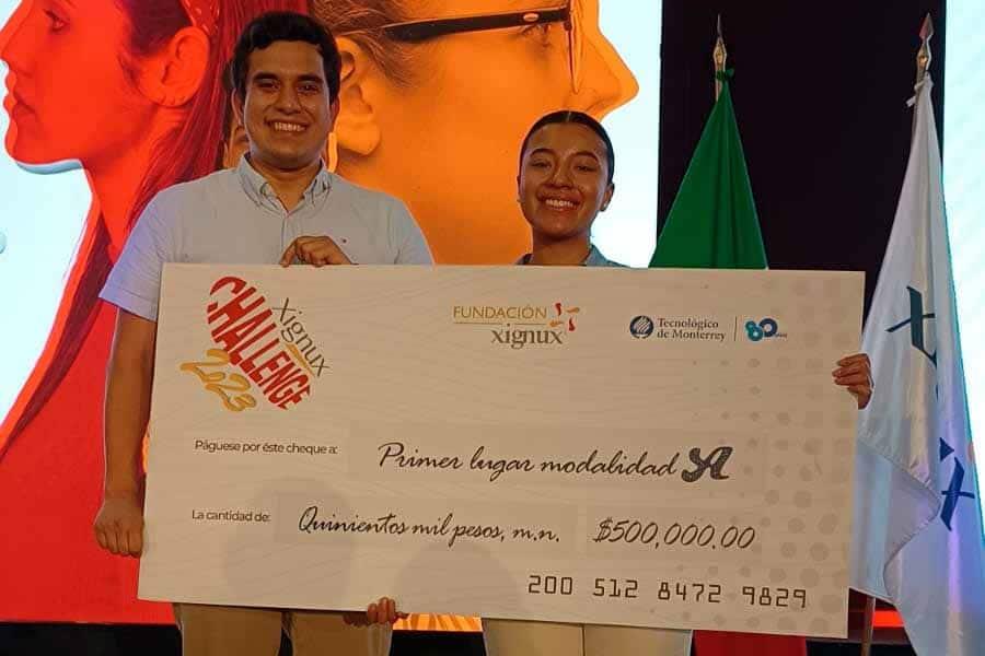 Alumnos Tec son premiados por sistema de obra sustentable Alumnos Tec son premiados por sistema de obra sustentable