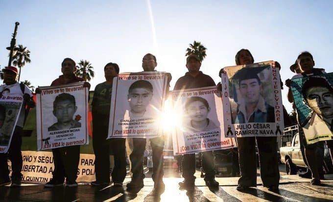Suman 8 militares más detenidos por caso Ayotzinapa Suman 8 militares más detenidos por caso Ayotzinapa