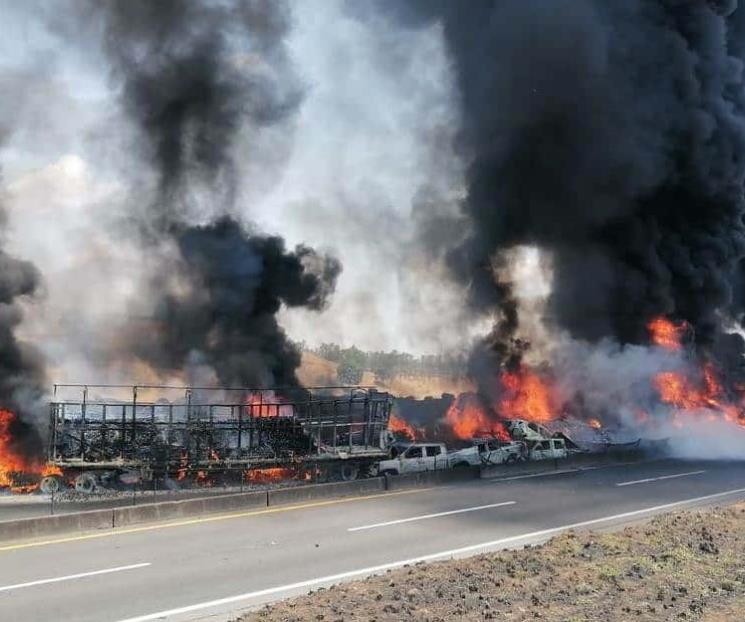 Accidente deja 5 muertos y 14 heridos en Jalisco Accidente deja 5 muertos y 14 heridos en Jalisco