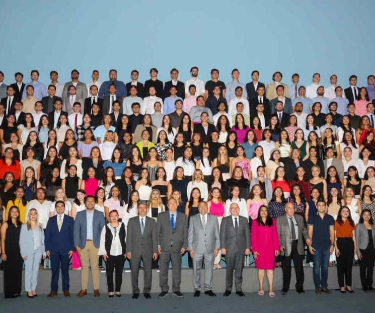 Se preparan estudiantes de UANL para intercambio académico