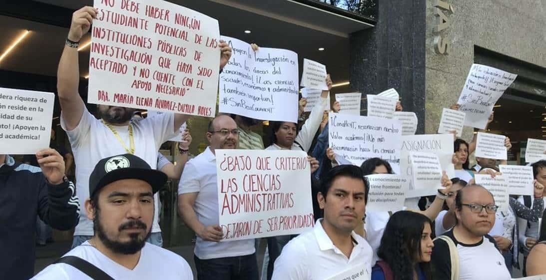 Tras negar becas, Conahcyt acuerda revisar casos