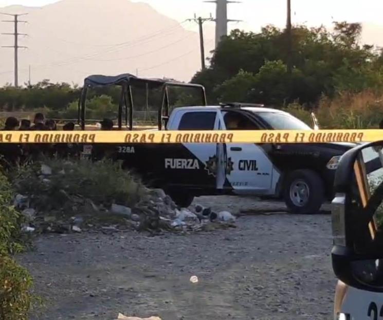 Encuentran a hombre sin vida dentro de auto en Cadereyta Encuentran a hombre sin vida dentro de auto en Cadereyta