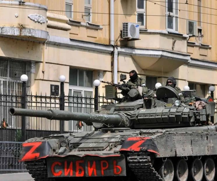 Rebeldes dan marcha atrás y salen de Rusia
