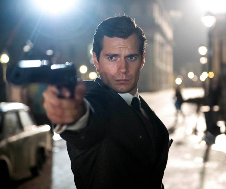 Henry Cavill estuvo a nada de ser James Bond