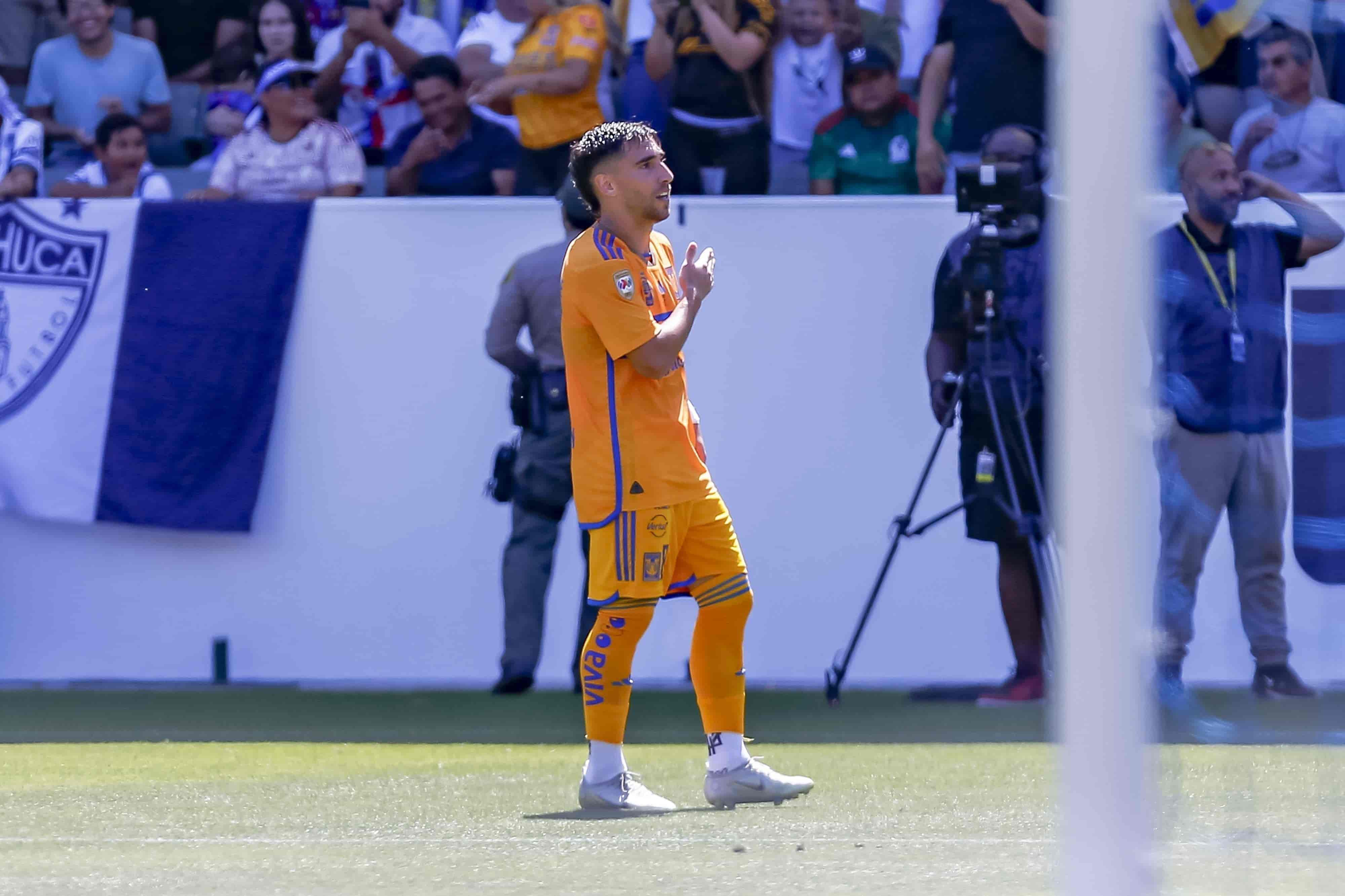 Fernando Gorriarán hace el 1-0.