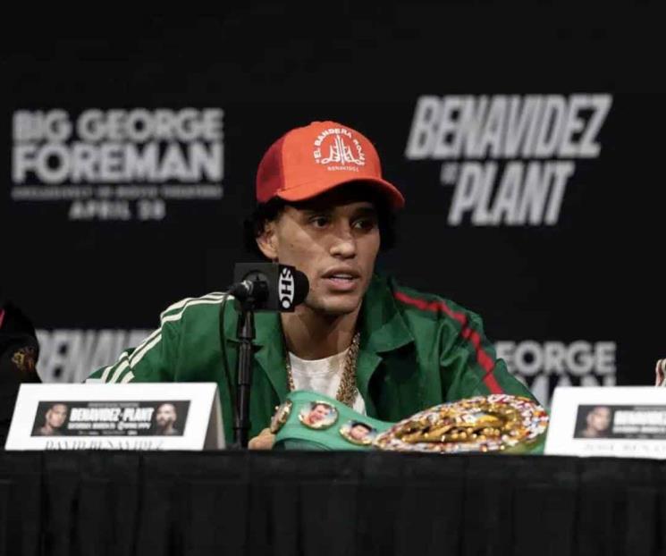 Preocupa a Benavidez que Canelo no lo elija para pelear