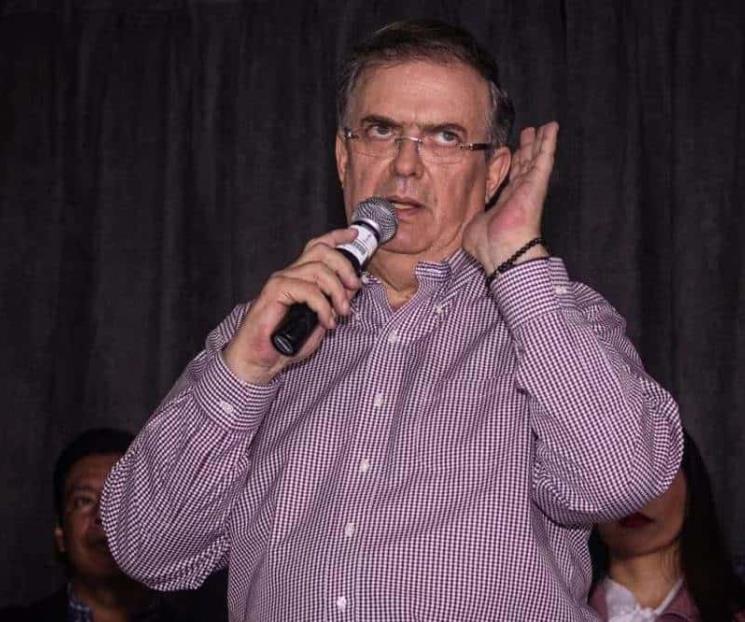 Va Ebrard contra corcholatas por derroche de recursos