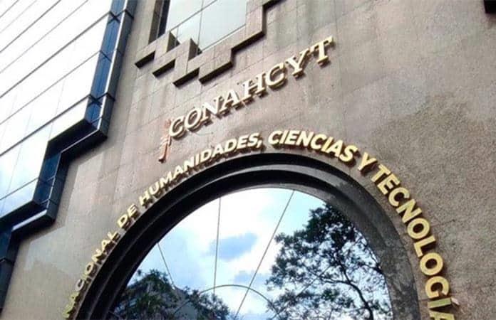 Conahcyt sí dará becas a estudiantes de administración