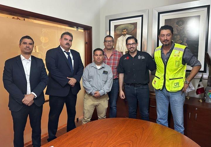 Busca David de la Peña soluciones a cortes de luz Busca David de la Peña soluciones a cortes de luz