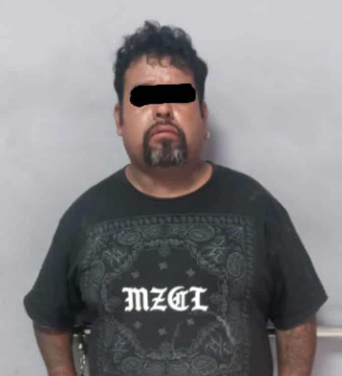 Atacan a policías de Escobedo a batazos