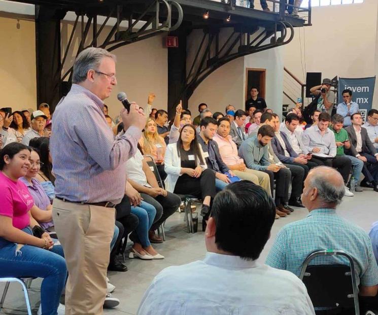 Relata Ebrard proceso de llegada de Tesla