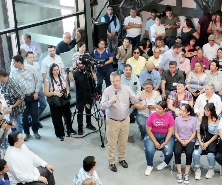 Va Ebrard por un Sistema Universal de Salud