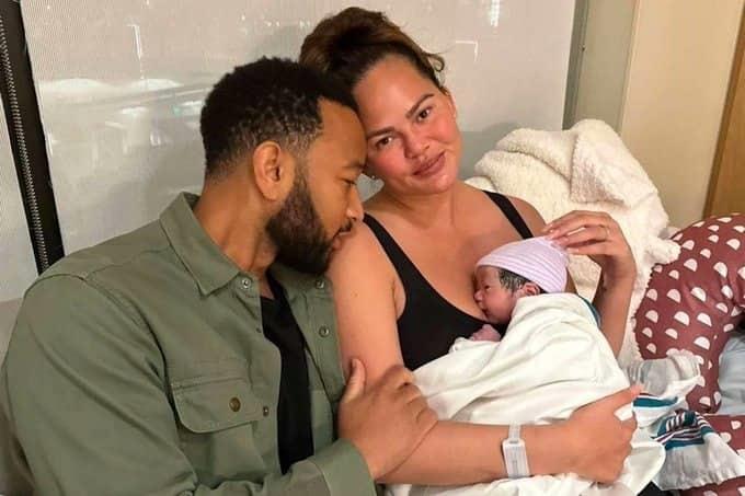 Nace el cuarto bebé de Chrissy Teigen y John Legend