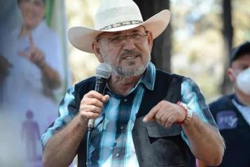 Matan a Hip&oacute;lito Mora, ex l&iacute;der de autodefensas en Michoac&aacute;n