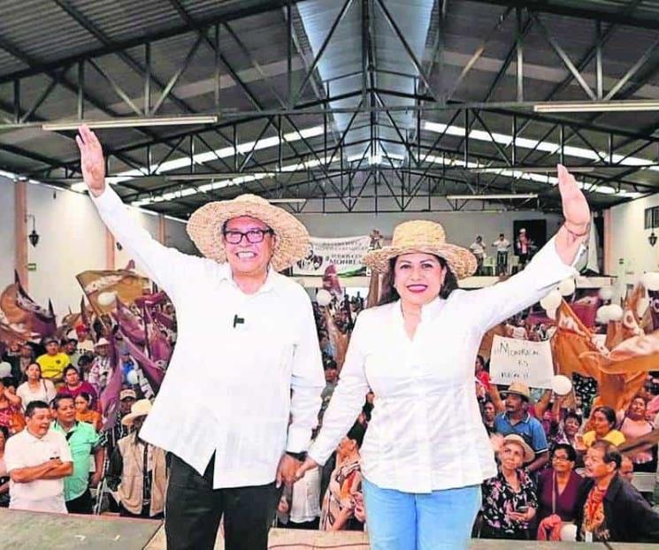 Alcaldes sabotean mítines informativos: Monreal