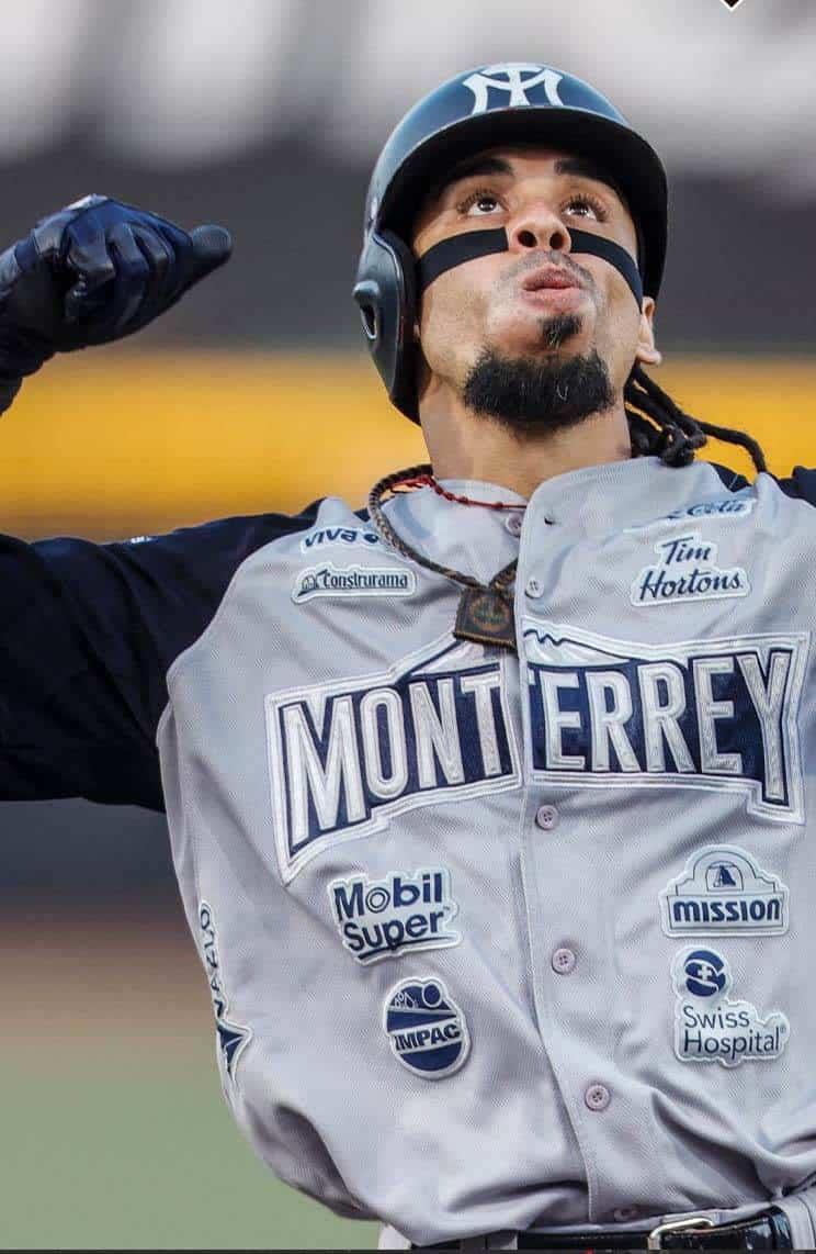 Inicia Sultanes con triunfo Inicia Sultanes con triunfo