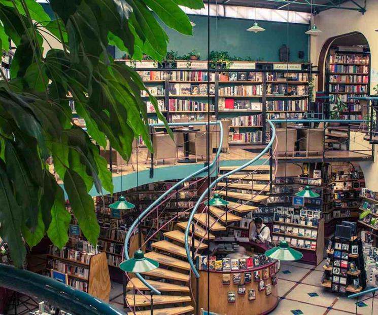 Pasteles y librerías