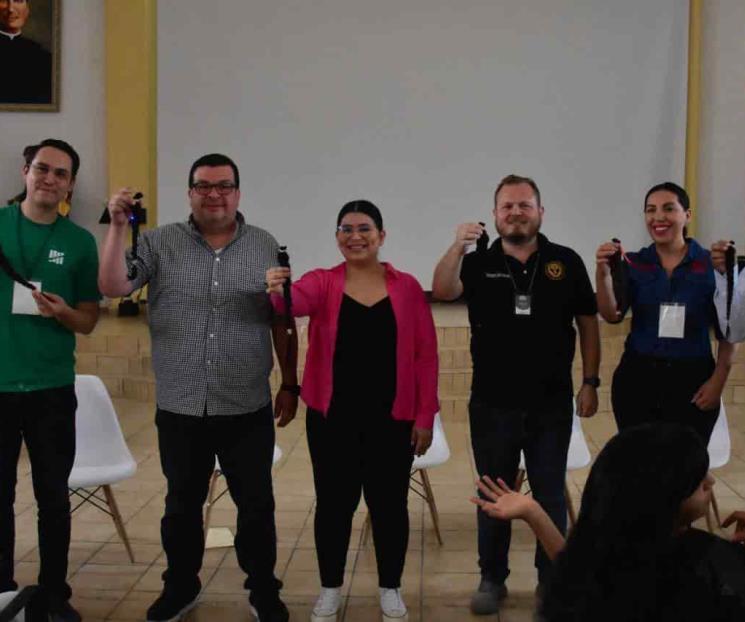 Participan en donación de cabello para pacientes con cáncer Participan en donación de cabello para pacientes con cáncer