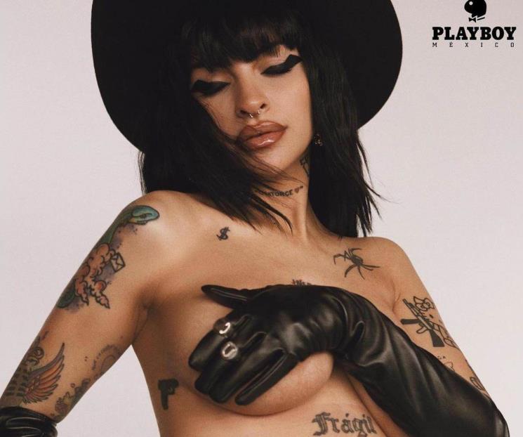 Cazzu posa embarazada desnuda para revista
