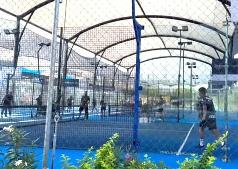 Cambian el futbol por el pádel