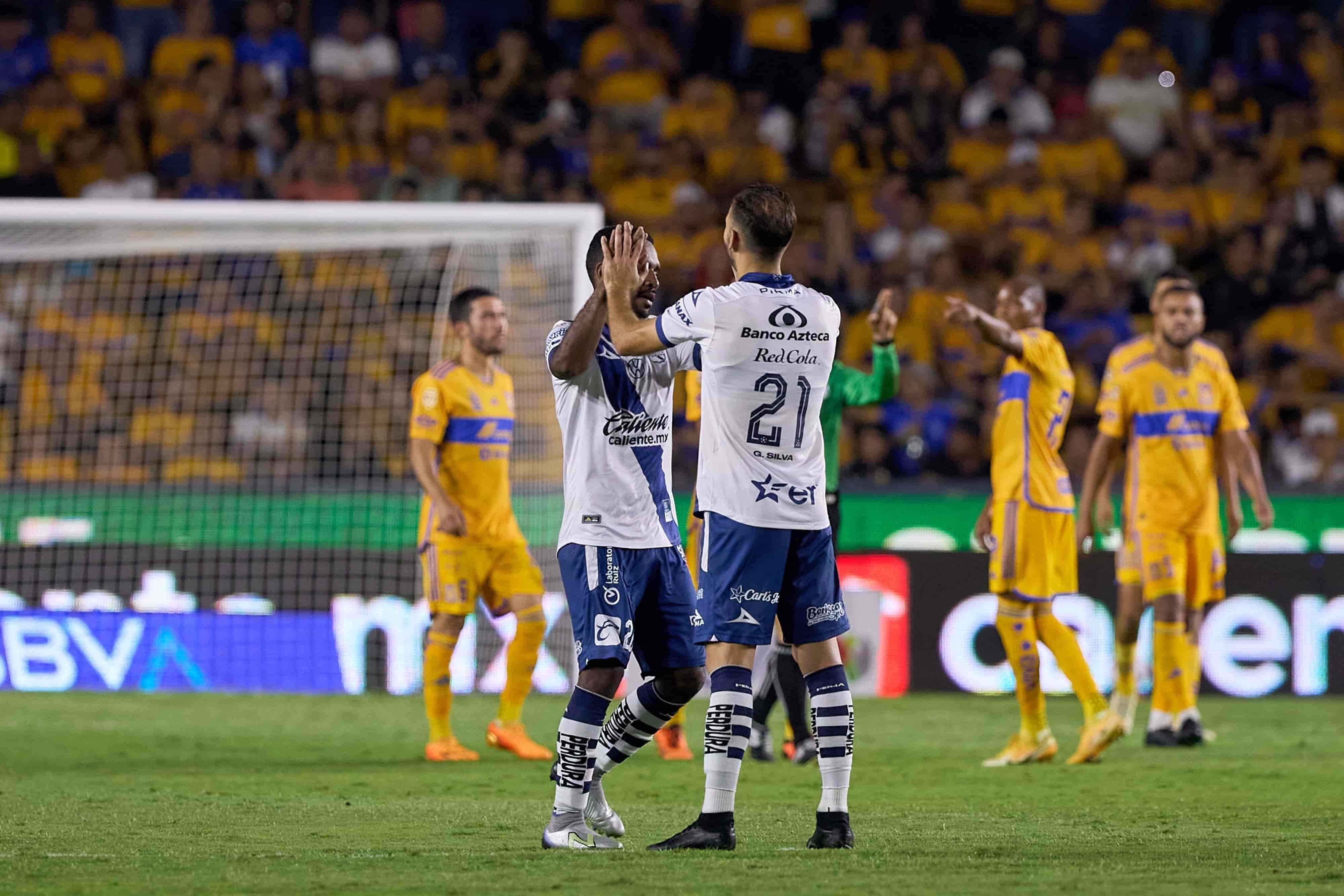 Brayan Angulo hace el 1-0.