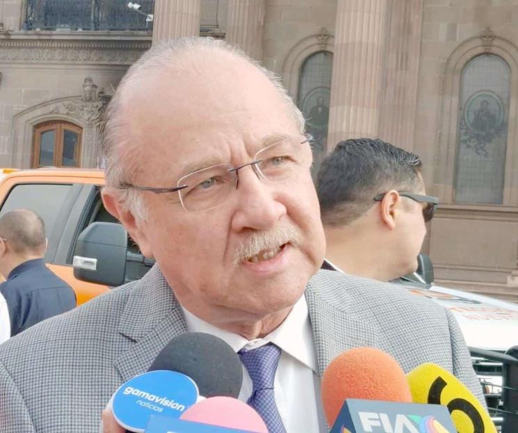 Pide Navarro no alarmarse por ola de violencia en NL