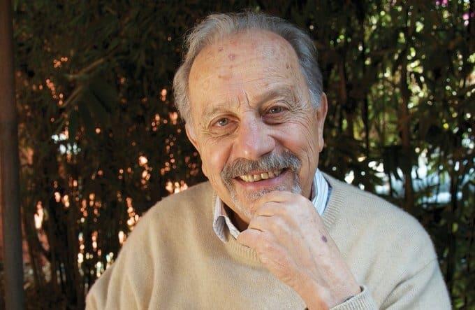 Despiden al escritor e historiador Adolfo Gilly