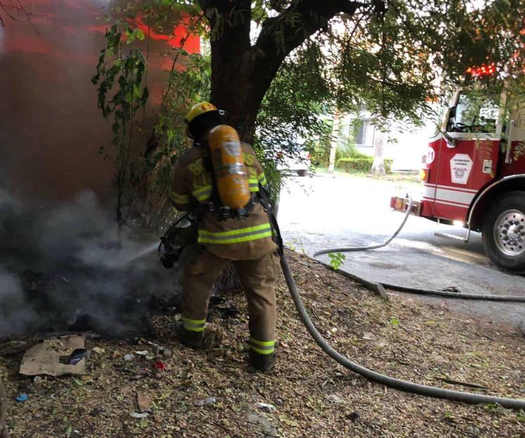 Prenden fuego a casa abandonada