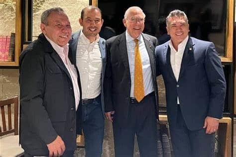 Gurría elaborará proyecto de nación del FAM